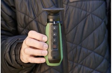 Image of FLIR Systems Scout TK Pocket-Sized Thermal Monocular, Detector 160 X 120, Black/Green 431-0012-21-00S