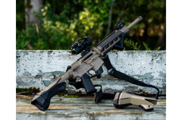 Image of Valiant Dynamics EvolvR Telescoping Combat Stock, Black, Commercial Buffer Tube, E111-00-C-BLK