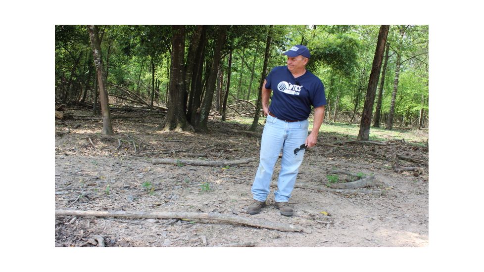 How to Set Up a Hunting Blind by Keith Warren