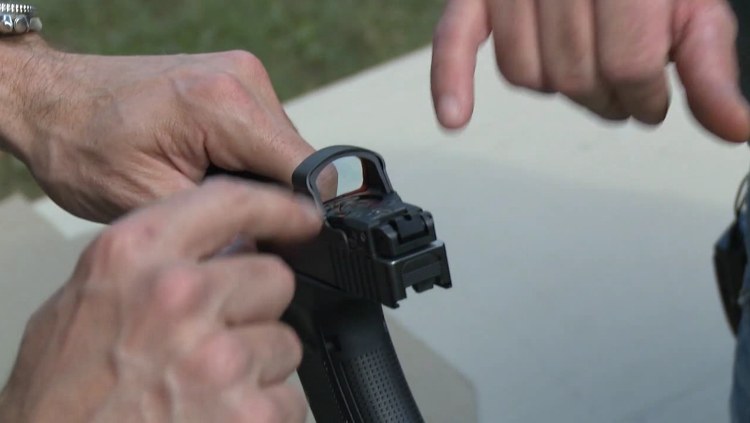 opplanet leupold deltapoint pro pigman flv