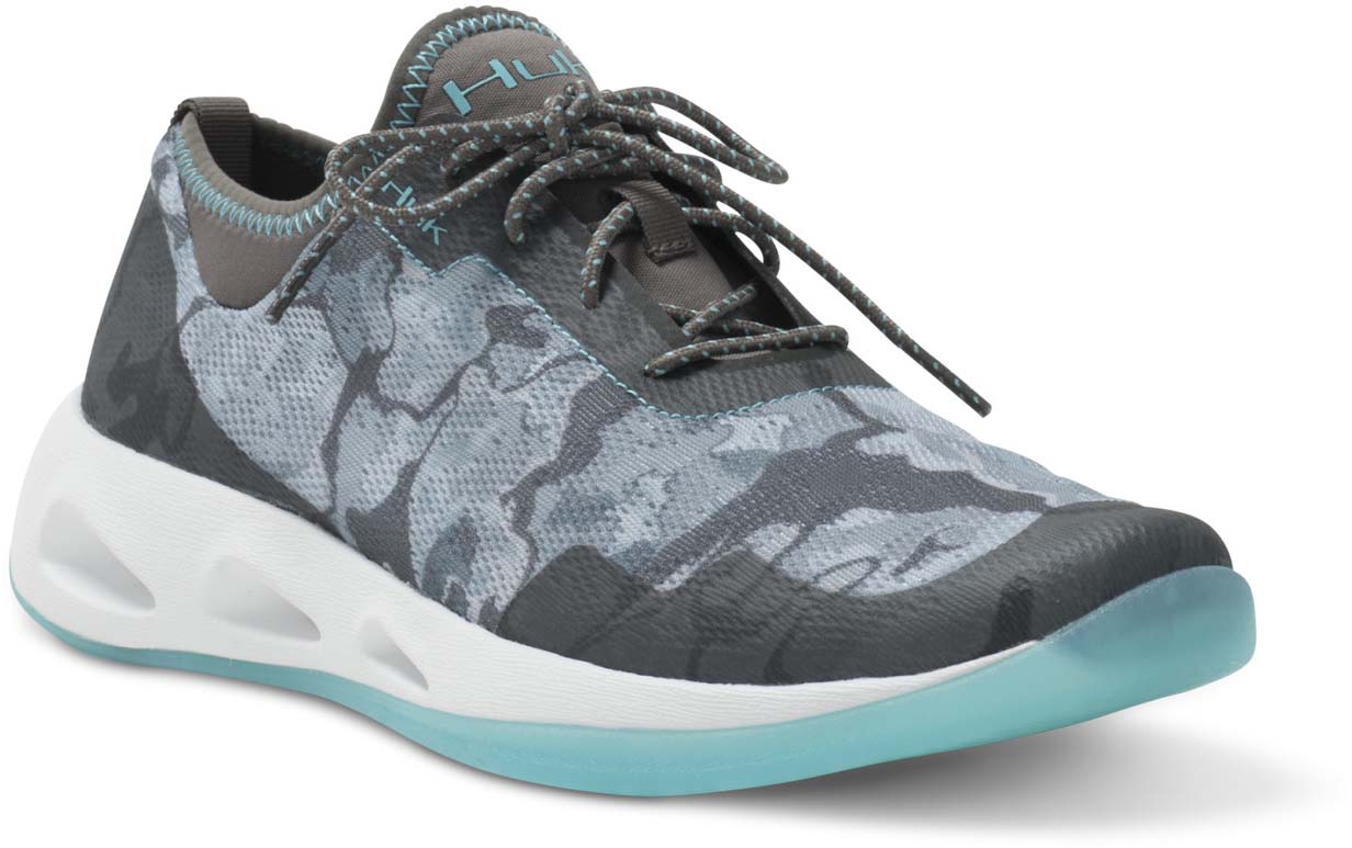 huk subphantis shoes