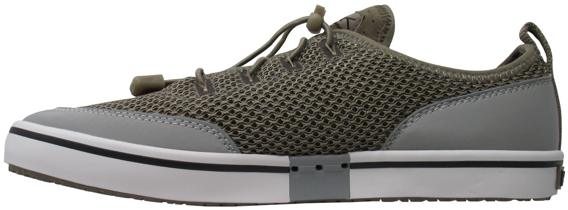 huk mania fishing shoes