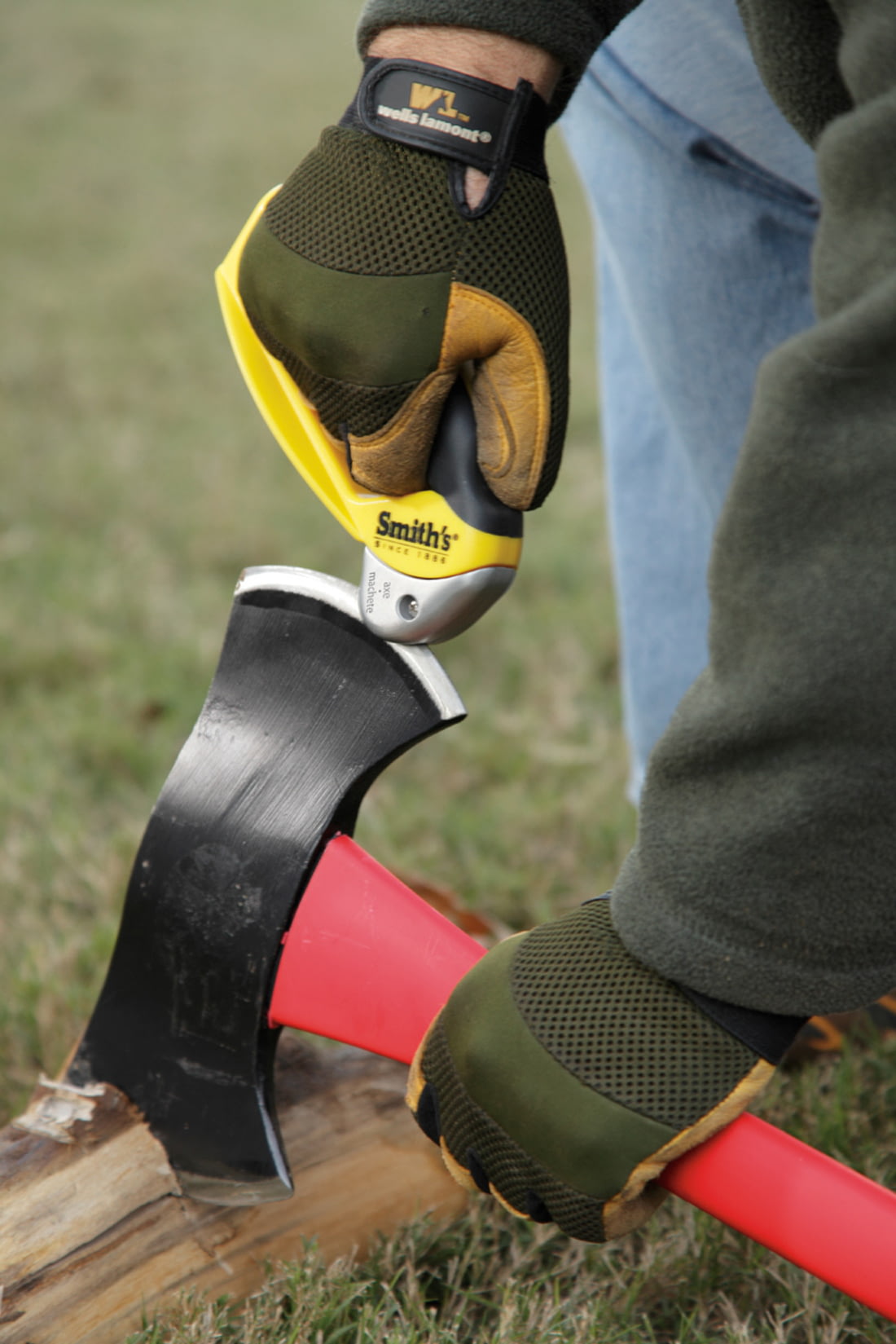 Smiths Sharpeners Axe/Machete Sharpener Free Shipping over 49!